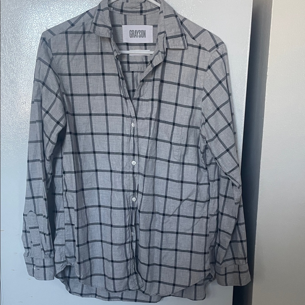 Grayson Women’s Size 03 100% Cotton Gray‎ Button Down Blouse Style: The Hero